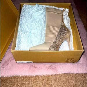 Steve Madden heels/booties